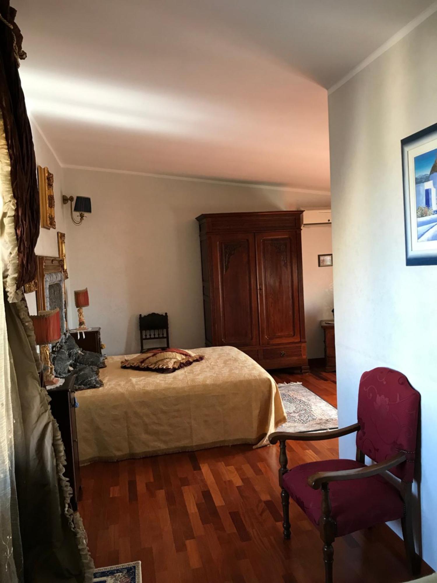 Appartamento No Vabbe! Penthouse… Torre Santa Susanna Esterno foto